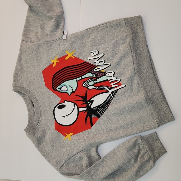 Nightmare Before Christmas Disney Jack & Sally Graphic Sweatshirt Girl's M 7-8 - Picture 1 of 6